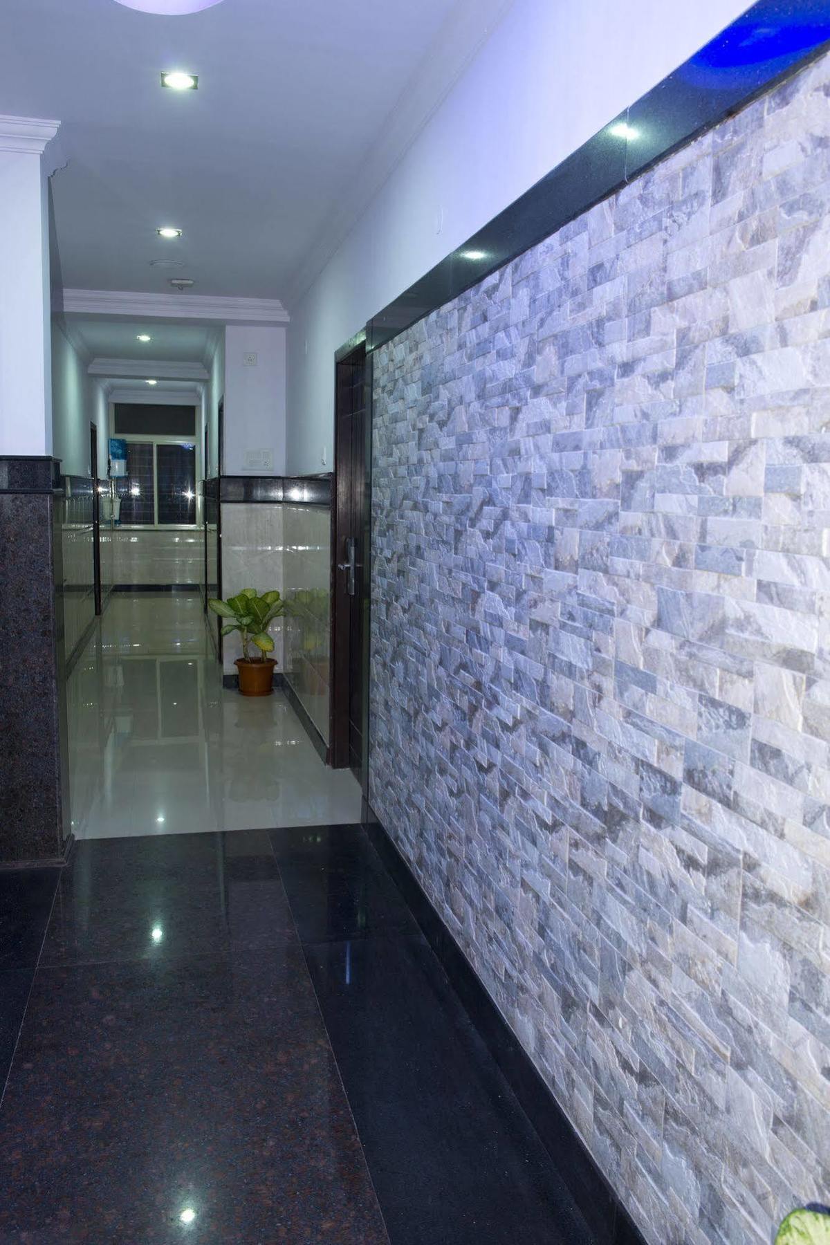 Fabhotel Sairam Residency Bangalore Luaran gambar